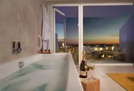 Higueron Malaga, Curio Collection by Hilton - 109