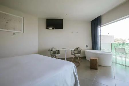 Higueron Malaga, Curio Collection by Hilton - 3