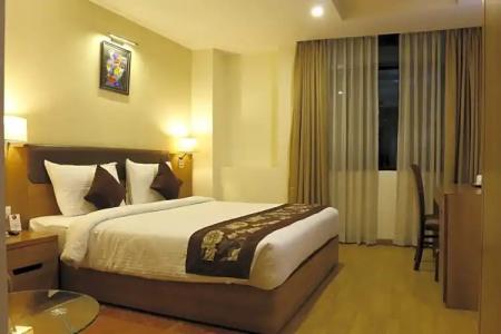 Mirage Lords Inn - 24