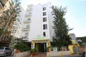 Hotel «Manaus», Л'Аренал