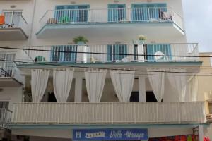 Hostal «Villa Maruja», Л'Аренал