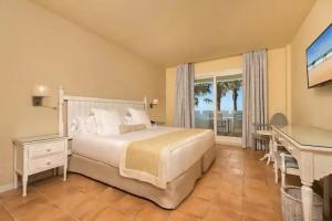 Hotel «Fuerte Conil-Resort», Конил-Де-Ла-Фронтера