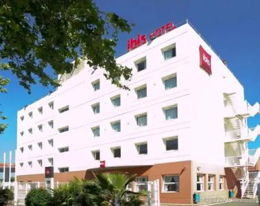 Ibis Barcelona Castelldefels - 0