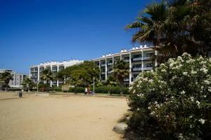 Апарт-отель «Pins Platja», Камбрильс