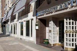 Отель «Rice Reyes Católicos»