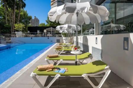 Belroy and Apartments - 11