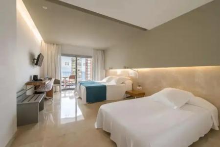 Belroy and Apartments - 31