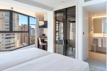 Belroy and Apartments - 44