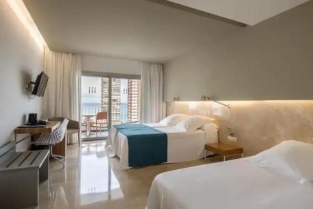 Belroy and Apartments - 32