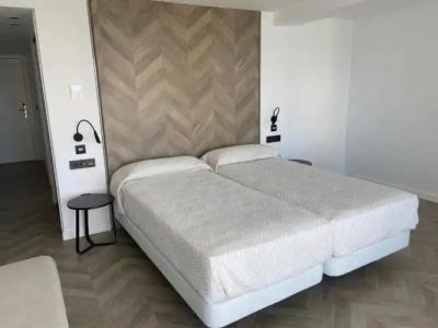 Belroy and Apartments - 42