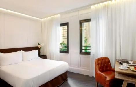 Boutique H10 Montcada - 4