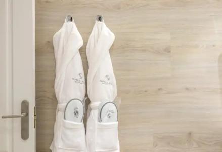 Sallés Pere Iv - 27