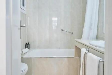 Mesón Castilla Atirams - 24