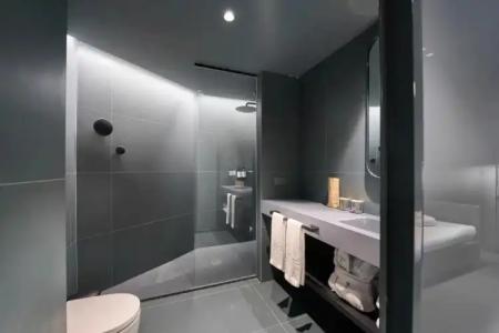 Barcelona Princess - 13