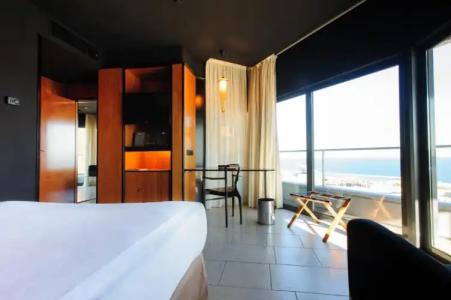 Barcelona Princess - 60