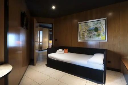 Barcelona Princess - 39