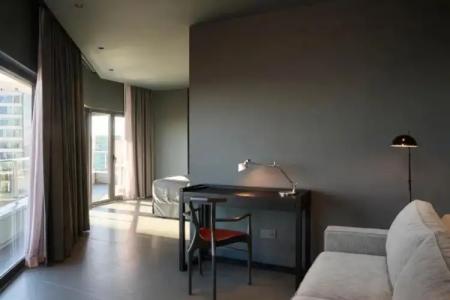 Barcelona Princess - 16