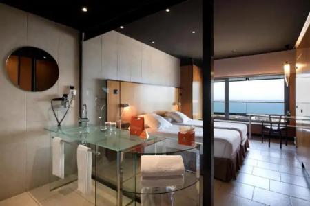 Barcelona Princess - 54