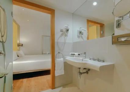 Hesperia Barcelona Barri Gòtic - 9