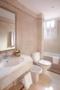 Regencia Colón - 19