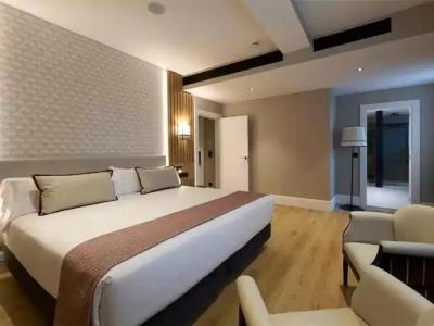 Catalonia Ramblas 4* Sup - 157