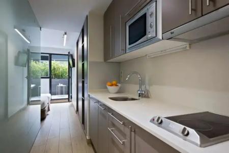 ApartBcn Montjuic - 35