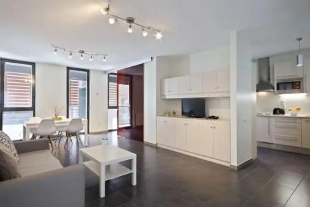 ApartBcn Montjuic - 61