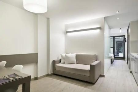 ApartBcn Montjuic - 9