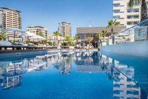 Отель «Hilton Diagonal Mar Barcelona», Барселона