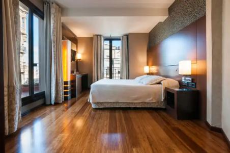 Barcelona Colonial - 19