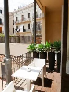 Chic & Basic Born Boutique - 23