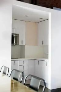 Barcelona Apartment Republica - 16