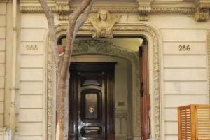 Circa 1905, Барселона