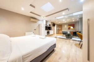 Апартаменты «AinB Sagrada Familia», Барселона