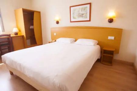 Travelodge Alicante Puerto - 23