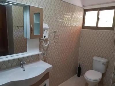 La Modestie Guest House - 8