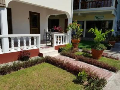 La Modestie Guest House - 22