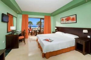 Grand Hotel Callao, Кальяо Сальвахе