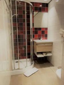 Best Western Dam Square Inn - 37