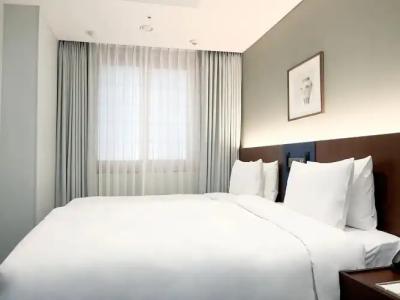 The Lexington, Autograph Collection - 31