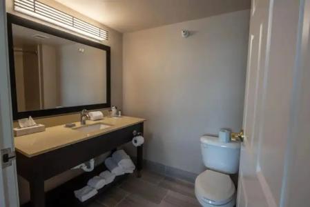 The Lexington, Autograph Collection - 38