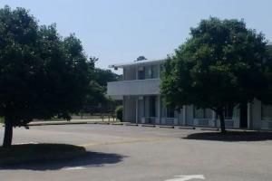 Мотель «Quarterpath Inn and Suites», Уильямсберг