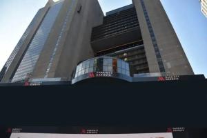 Отель «New York Marriott Marquis»