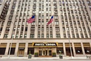 Hotel «Edison Times Square»