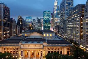 Отель «Andaz 5th Avenue-a concept by Hyatt», Нью-Йорк