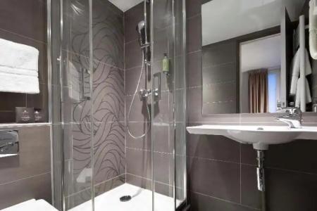 Hôtel Eiffel Saint Charles - 48