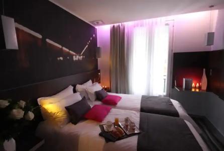 Hôtel Lumières Montmartre Paris - 4