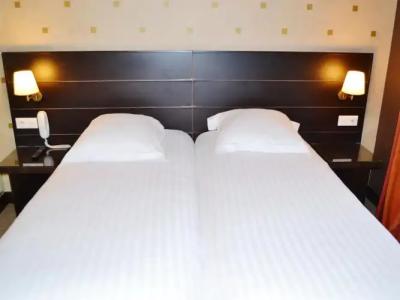 Hôtel de l'Exposition - Tour Eiffel - 2