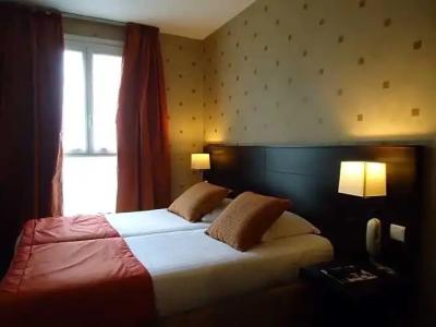 Hôtel de l'Exposition - Tour Eiffel - 55