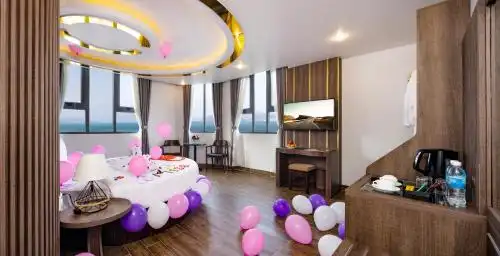 Azura Gold & Apartment - 12